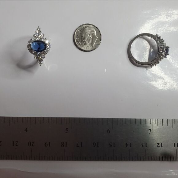 3.0 Ct Sky Blue Sapphire & White Baguette Diamond Cocktail Ring on 925 Silver - Picture 11 of 12